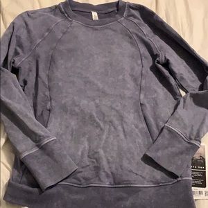 Lululemon sweatshirt